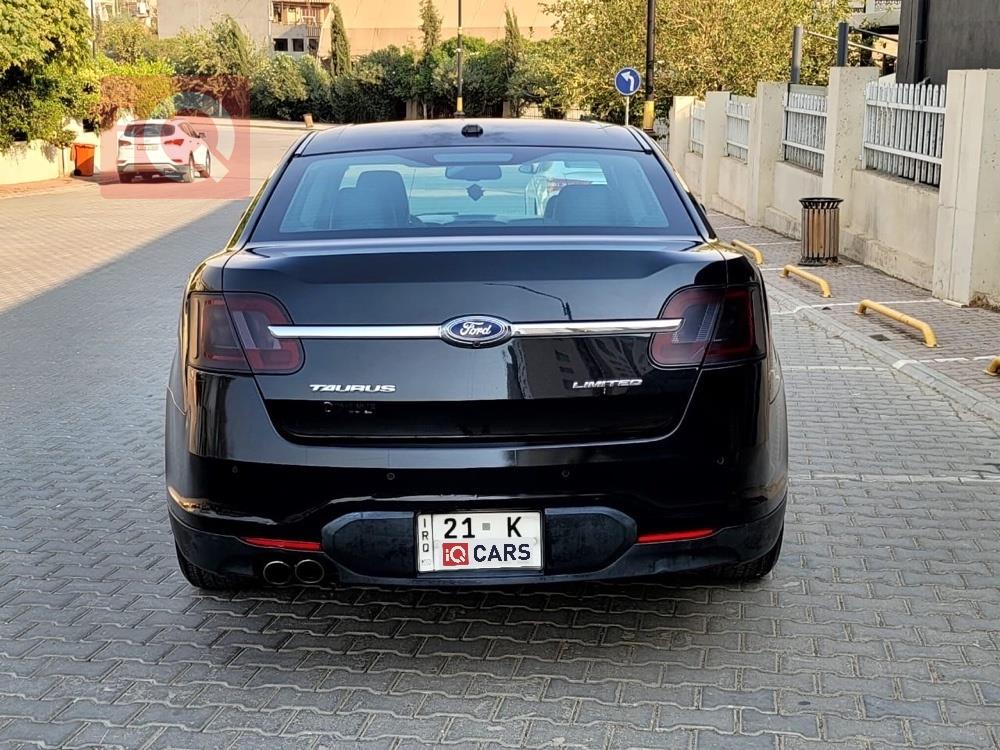 فورد تورس